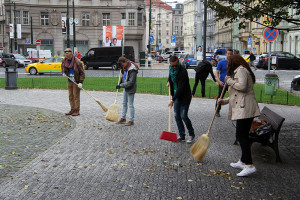 Zahraniční dobrovolníci na projektu 72 hodin 2014 v Praze
